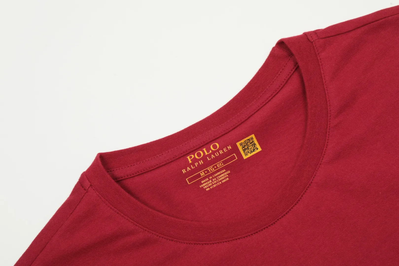 🅿️116 "Top quality" Style number: DS003# (not off the shelves all year round) [Ralph Lauren classic pony embroidered round neck basic short sleeves] ✅Ralph Lauren Ralph Lauren classic basic versatile round neck short sleeves ✅Main supplier platform live broadcast Wholesale entities Replenish when out of stock Not off the shelves ✅ZP quality 1:1 version Scan the code to enter the GF website Z cabinet quality ✅26 pieces of 180g hydrophilic toner 100% cotton fabric, comfortable and soft, strong breathability, high-end, cost-effective, good quality needless to say ✅Restore the original version, the maximum size can be worn up to 210 pounds, loose, comfortable and stress-free ✅Work wear, life wear, suitable for various occasions, must-have recommendation for couples Size: Powder white dark gray blue label light gray white label